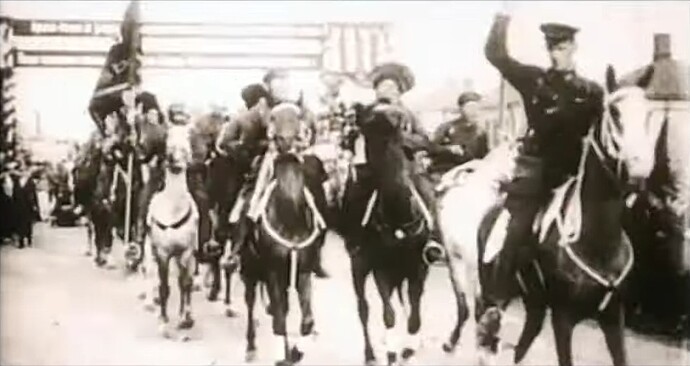 VS--YouTube-ArtofAkhal-Tekehorsebreedingandtraditionsofhorsesdecoration-1’35”